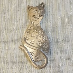 Vintage Sterling Silver Cat Pin